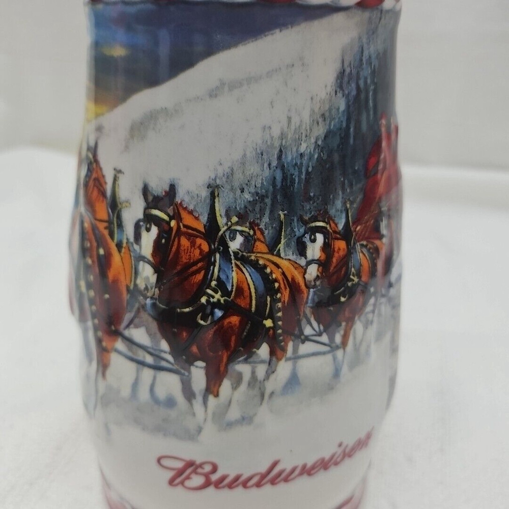 Budweiser Holiday Stein Collection 2010 "Dashing Through The Snow" Beer Mug - Picture 11 of 14